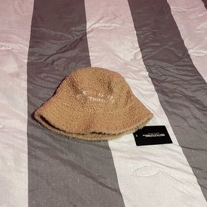 Pretty little things bucket hat